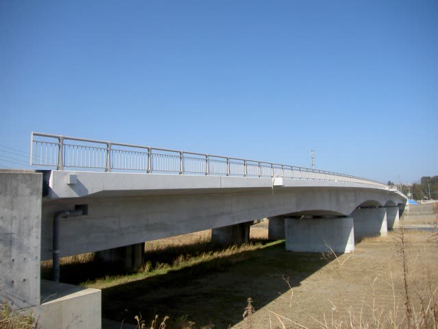 橋梁の高欄